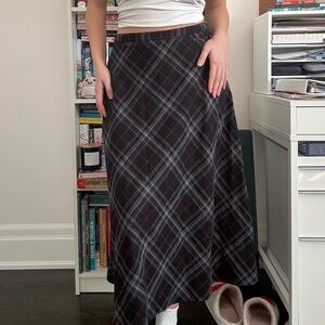 Jones New York Black and Red Plaid A-Line Skirt